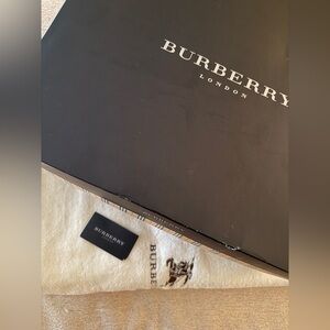 NWT Burberry Cream Blanket Japanese Vintage Edition